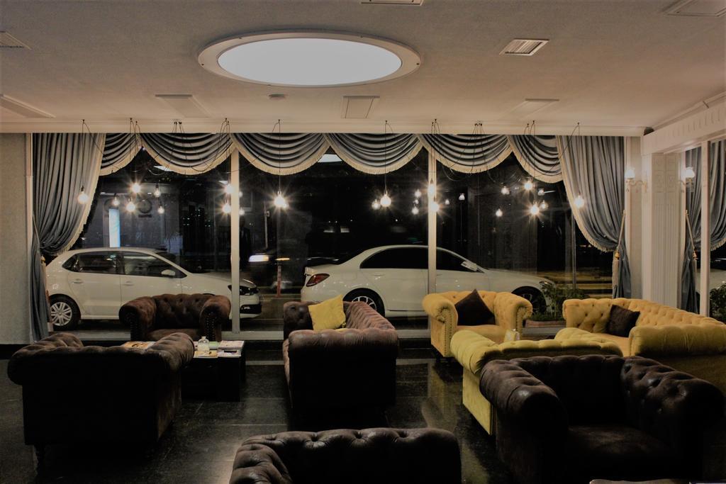 סאמסון Amisos Hotel מראה חיצוני תמונה