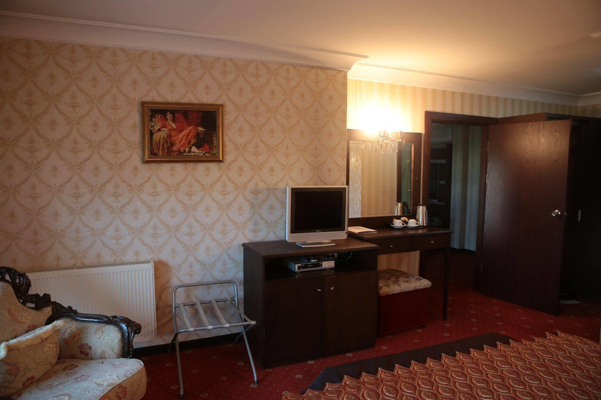 סאמסון Amisos Hotel מראה חיצוני תמונה